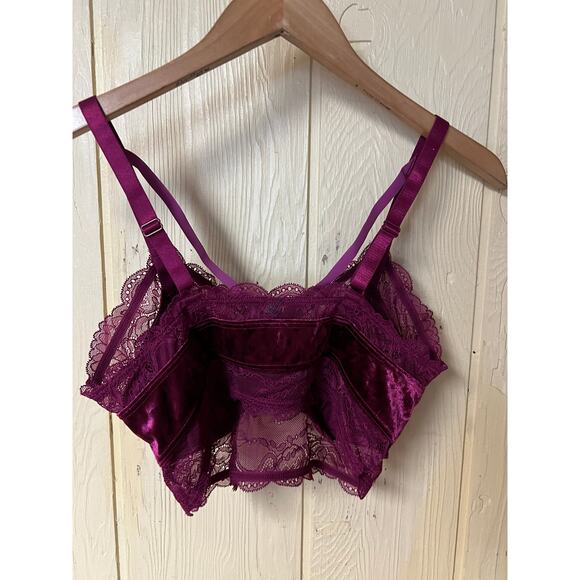 1X Torrid Velvet Bralette Torrid Pink Wine Unlined Wirefree Bra Top 14W 16W NEW - Picture 10 of 12